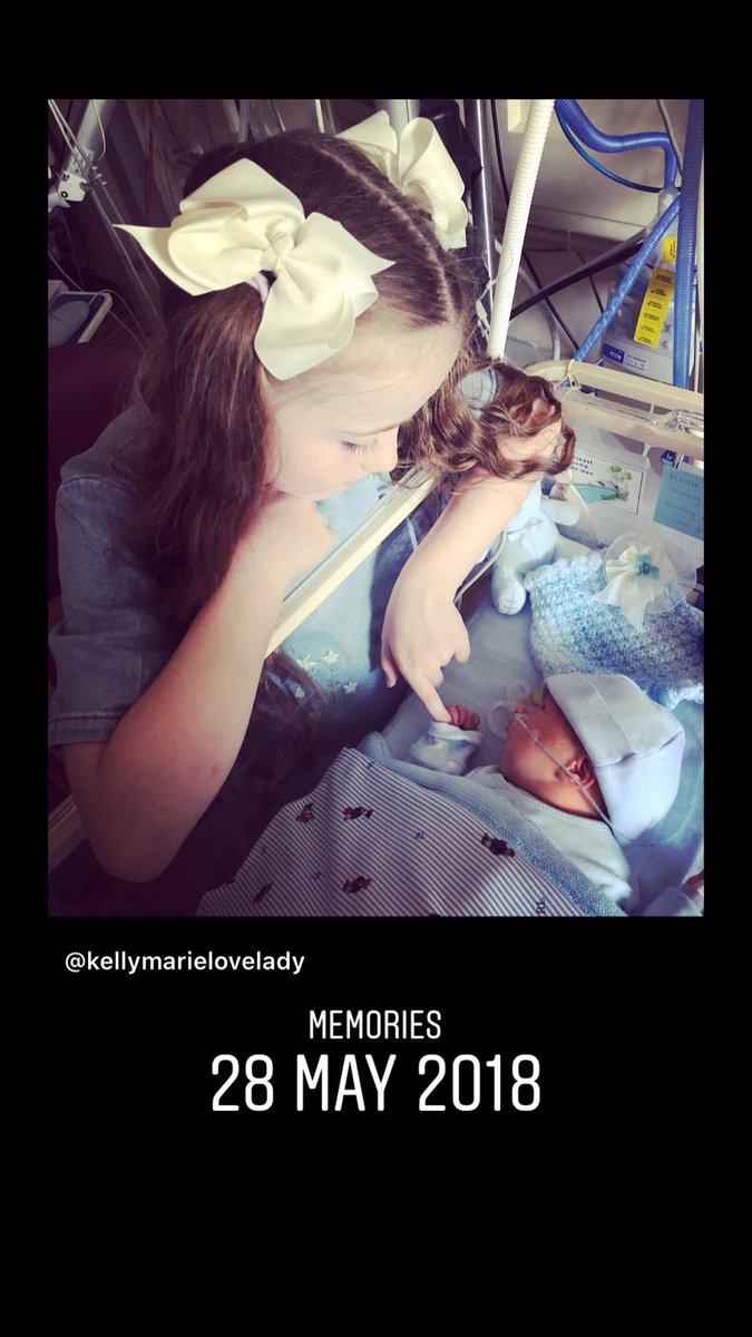 When a time hop makes you smile ... my eldest daughter meeting her youngest brother for the first time 💙💙💙💙#timehop #priceless #memories #love #prembaby