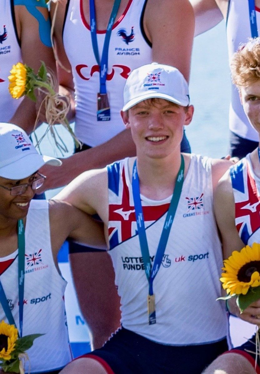 KCSWimbledon's tweet image. Congratulations to upper sixth pupil Calum (U6G2), who has received the SportsAid award after being nominated by British Rowing. He will use the award to help progress his rowing career during his gap year. Fantastic news! buff.ly/2ZQPhhU