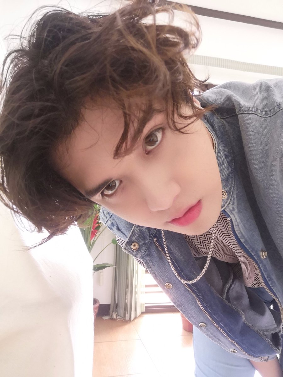 xxivchrls's tweet image. Maraming Salamat PearlsU. Araw araw tayong lumalaki. #StuckSayoPHP #PHPcoversChicser
@_PHPmusic  👌🏻🇵🇭