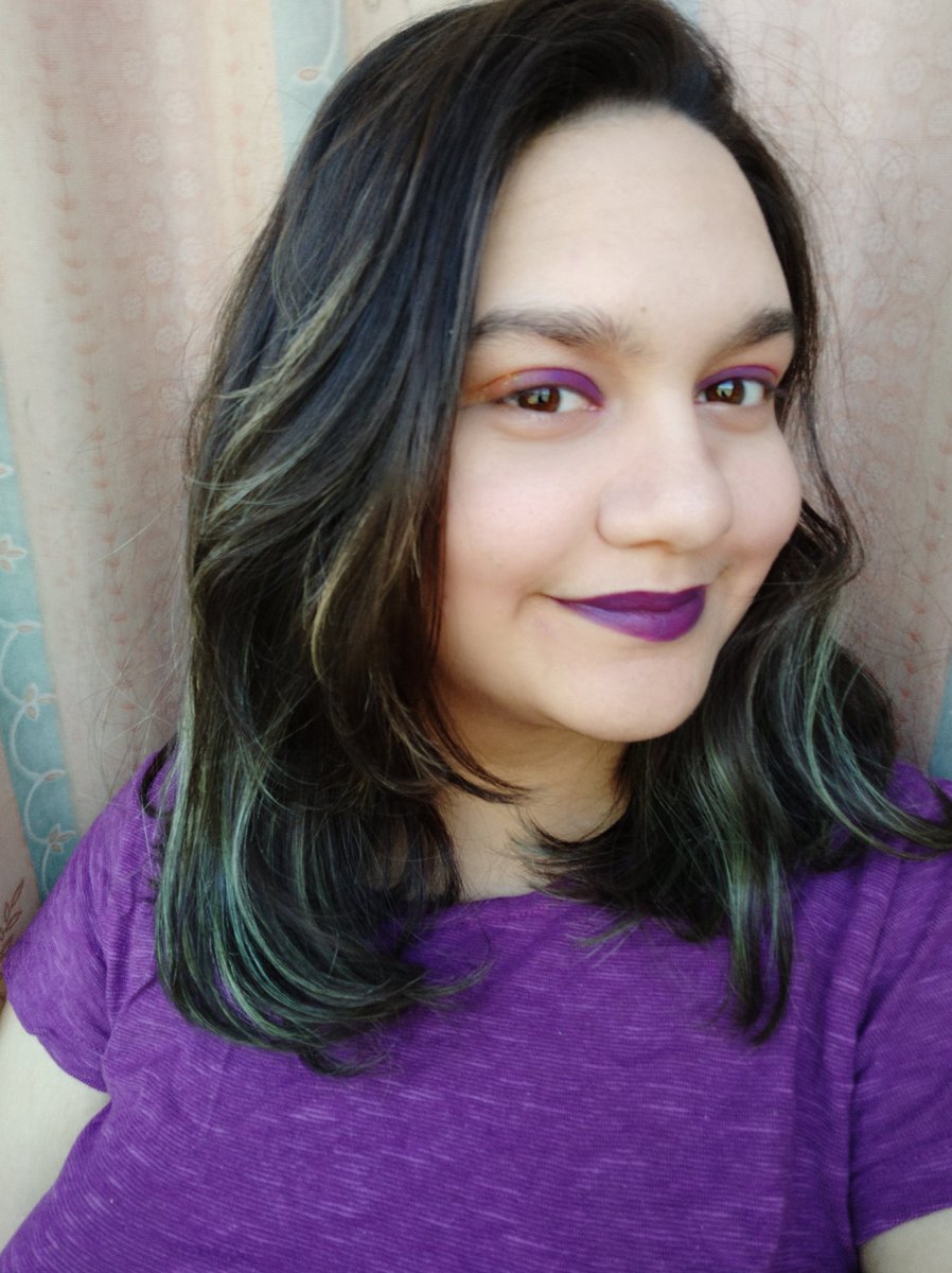  Day 29 Ayesha At Last has such a sparkly colour but unfortunately glitter does not come up very well on camera Nevertheless, this was a fun look! #AsianHeritageMonth  