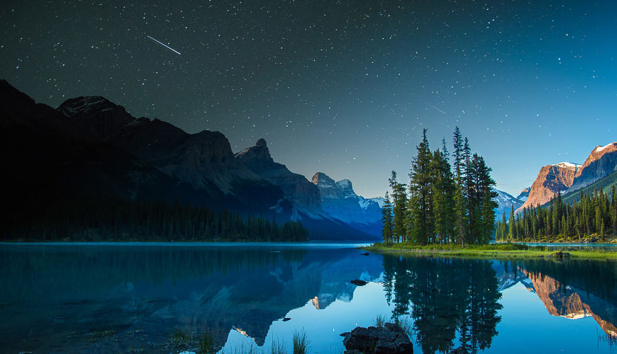 20 of Canada’s 48 national parks are re-opening for day use Monday, June 1st!  The list is available here: ow.ly/7OqG50zT3sv. Camping facilities still closed until at least June 21st. 
#parkscanada #travel #nature #explore