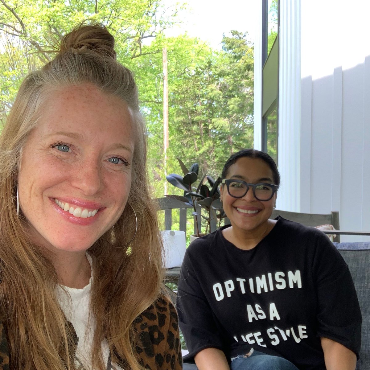 theoptin's tweet photo. Not sure about you, but A+K are grateful to be #onthestoop today to stay connected, feel the love and be in community. Explore how we opt-in to learn, self-care + help others with startup champ, city fit girl and meditation guide @KieraSmalls at 12pm est! #optintoselfcare 💞 https://t.co/phV0vCYpXf