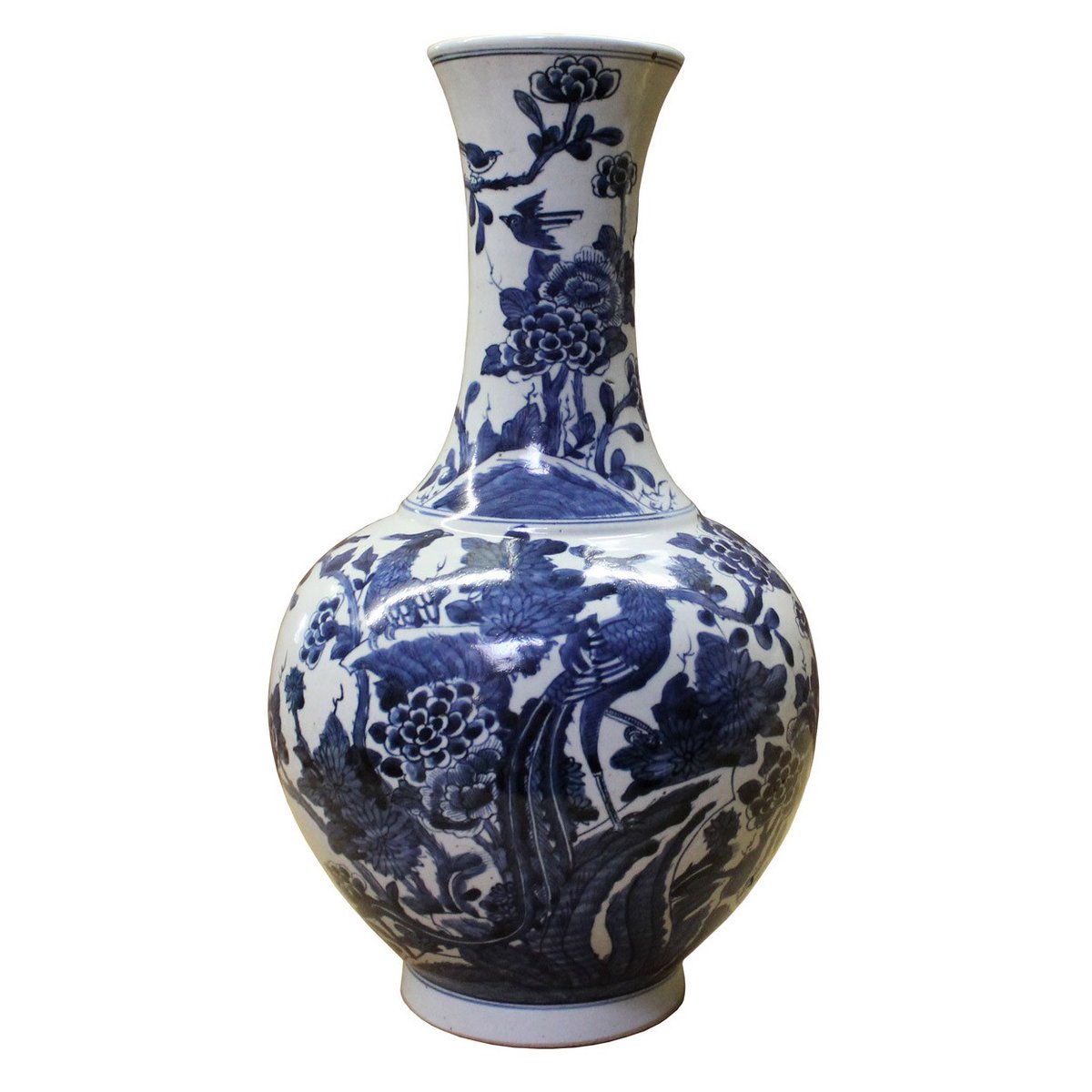 Blue &amp; White Vase instyle-decor.com/blue-and-white…  "Blue and White Vases" #homedecor, #interiors, Blue &amp; White Trending