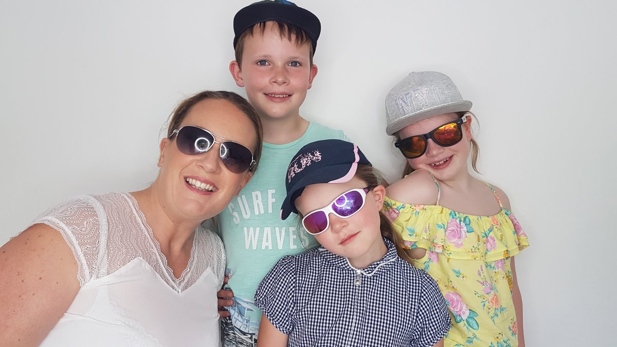 lingweezy's tweet photo. French on Friday week 7 is now online!!! https://t.co/lpsuHPRA1a
We are getting ready for our school tour next week!!!! hope you will join us. Catch up with all our lessons on https://t.co/EyJTtrRDMm

#learnfrench #languages #primarychildren #activitiestodoathome https://t.co/h2rMuTbCca