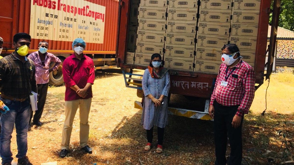 #UNICEF has partnered with @HUL_News to support the response to #COVID19 in India. Medical grade hand sanitizer donated by Hindustan Unilever Ltd. has been distributed to doctors, other medical staff & frontline workers in 6 states. #IndiaFightsCOVID19 #HULStandsWithTheNation