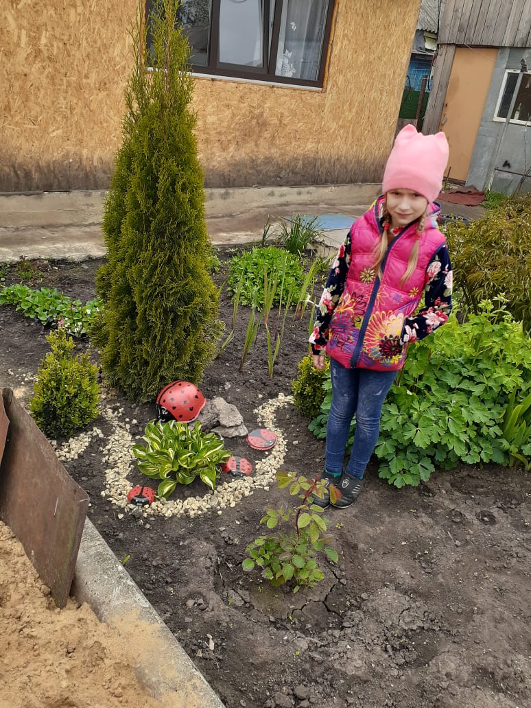 Конкурс "Лучшая клумба" в п. Станция Скуратово приуроченный к Международному дню соседей.
#деньсоседей71 #добрыесоседи71