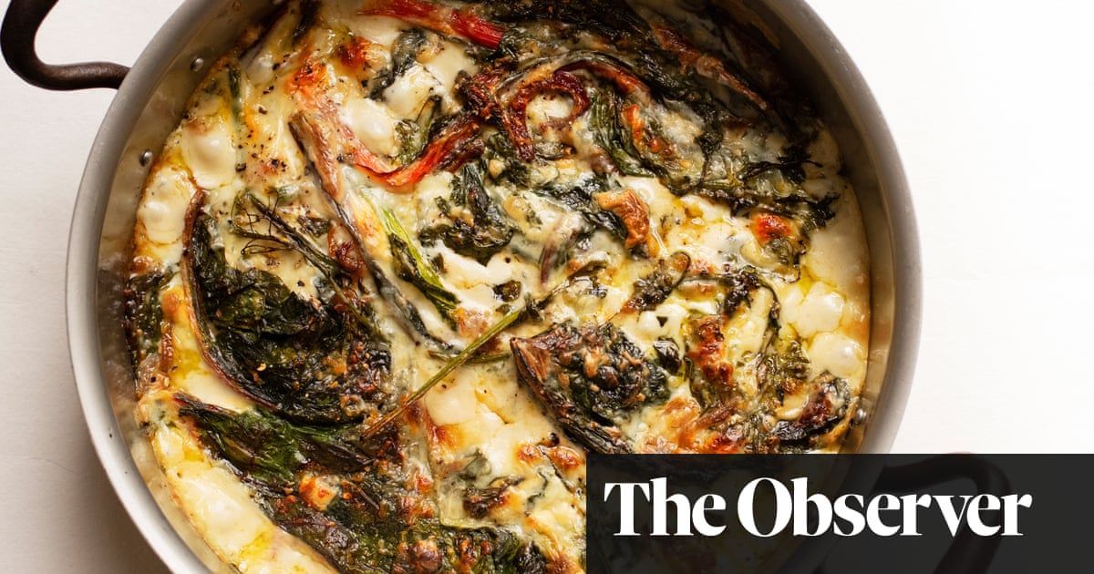 Looking for a tasty, speedy dinner idea?

This recipe for greens and cheese from <a href="/NigelSlater/">nigel slater</a> looks like a hug in a bowl buff.ly/2B3PuEd