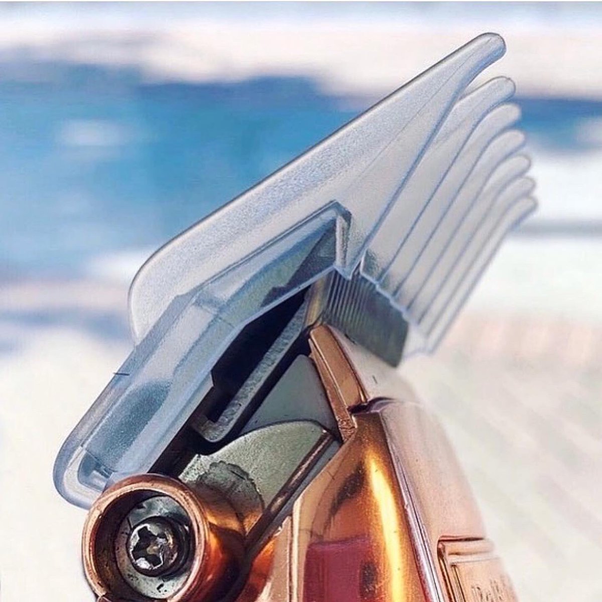 ClipperCustom's tweet image. Pack 8 peines premium para Clippers Wahl y Babyliss Pro
🔥🔥🔥30€🔥🔥🔥
🚚🌎 Envíos a toda Europa
•¡Accesorios y herramientas para barbería!💈💈💈
•¡Personaliza tus máquinas #Wahl y #Andis y dales un toque diferente!🔝🔝🔝
⤵️¡Haz tu pedido aquí!⤵️
📲hairbeautyfactory.com