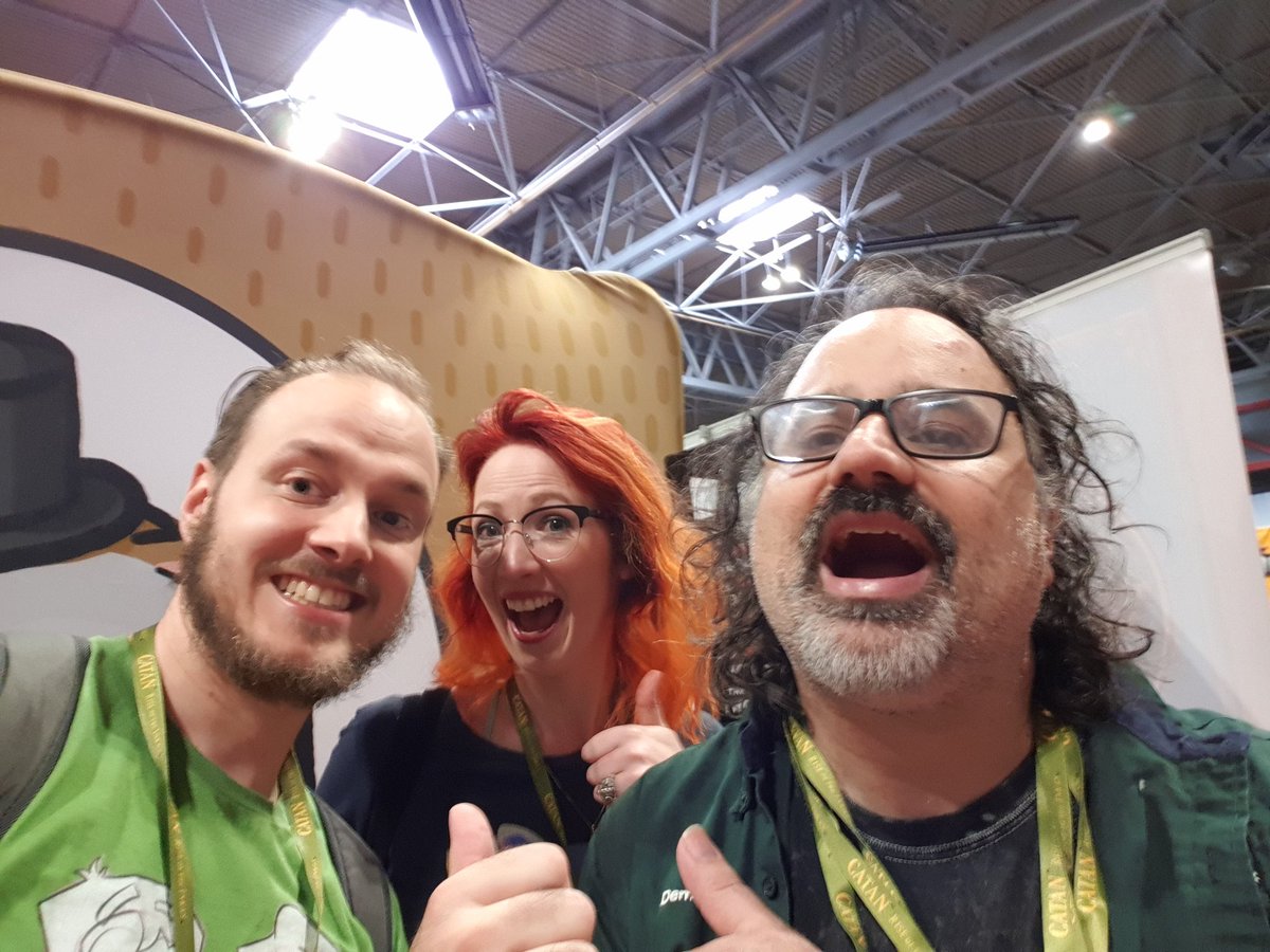 Next up is  @gilhova, we should be getting High Rise any day   #excitement and Rachel could have sat down and signed some of the Check-in Cards!  https://www.drivethrucards.com/product/3... Also, no con is complete without chatting with  @Tigervamp who is part of  @FormalFerret& #39;s great demo team.