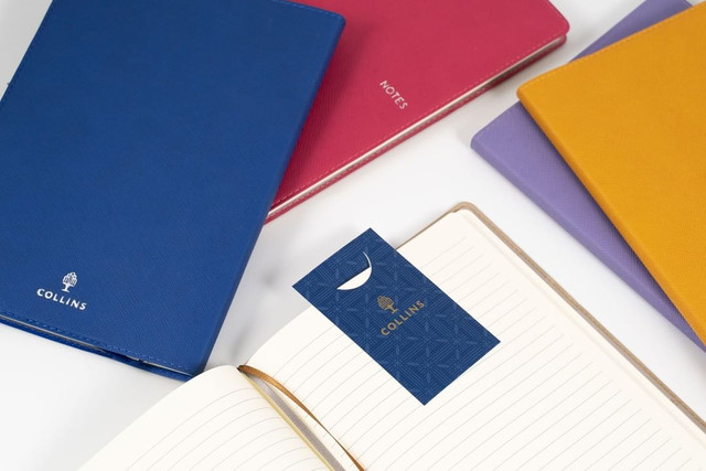 collinsdiaries's tweet photo. Did you know the Collins card you got in your notebook order duels as a bookmark? ⁠
⁠
Can't find it? Check the pocket in the back of your notebook 😉⁠

#CollinsDebden #StationeryAddict #FridayThoughts https://t.co/bSEDyHioP5