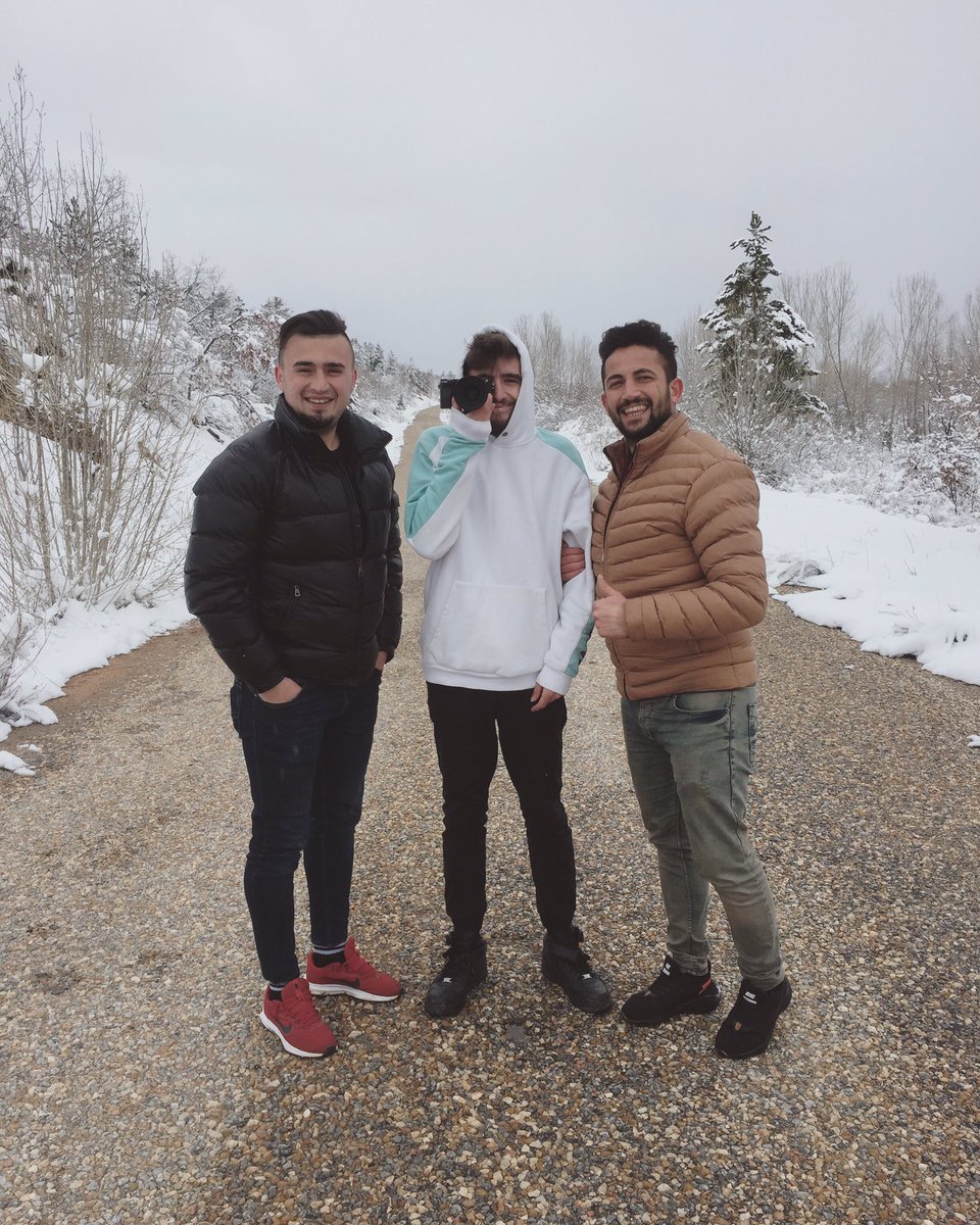 Kardeş, dost olmayabilir ama dost, her zaman kardeştir. 👍