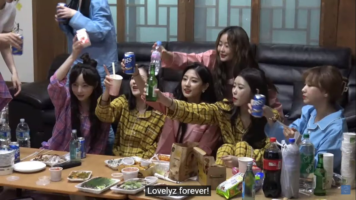 LOVELYZ FOREVER 