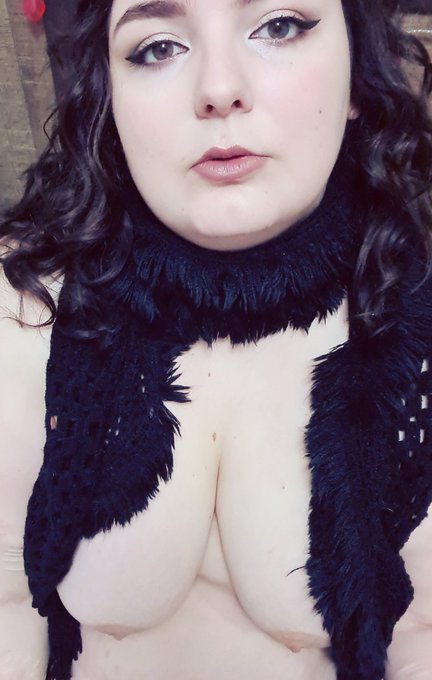 My Onlyfans is just $3 this weekend.  I promise you won't be disappointed! 😘 https://t.co/V0RBrGHvue
