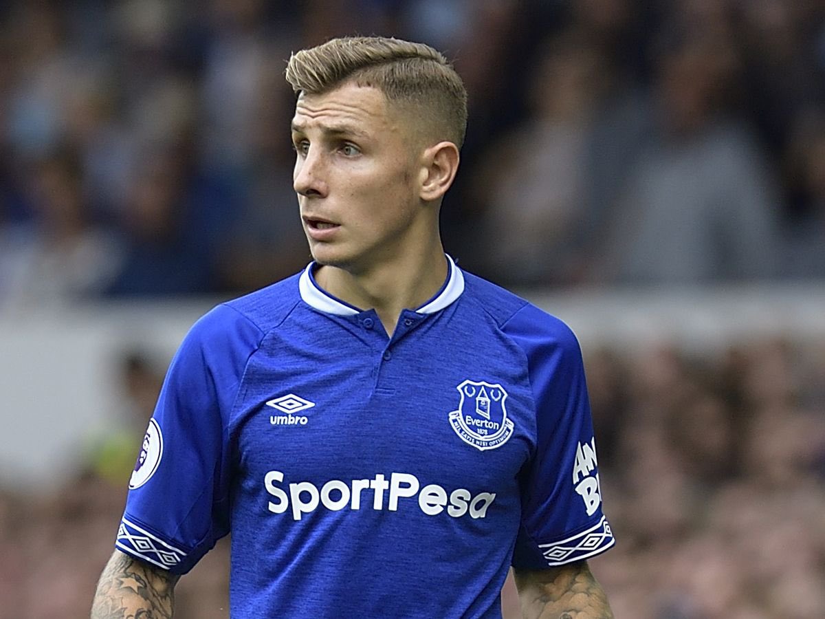 2. Digne, underrated bc he doesnt play for the top 6, amazing free kick and crossing ability