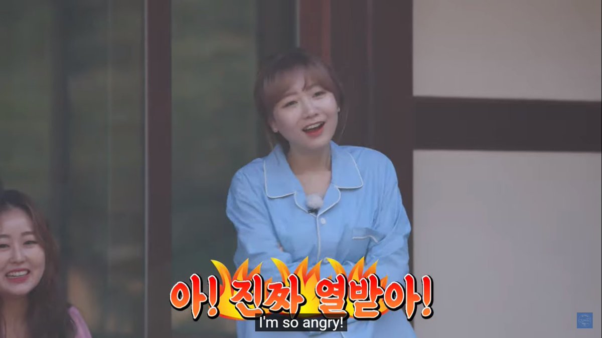 sujeong was shouting because mijoo and myungeun are not getting up yet  they'd lose one dish in every minute if they are not complete yet 