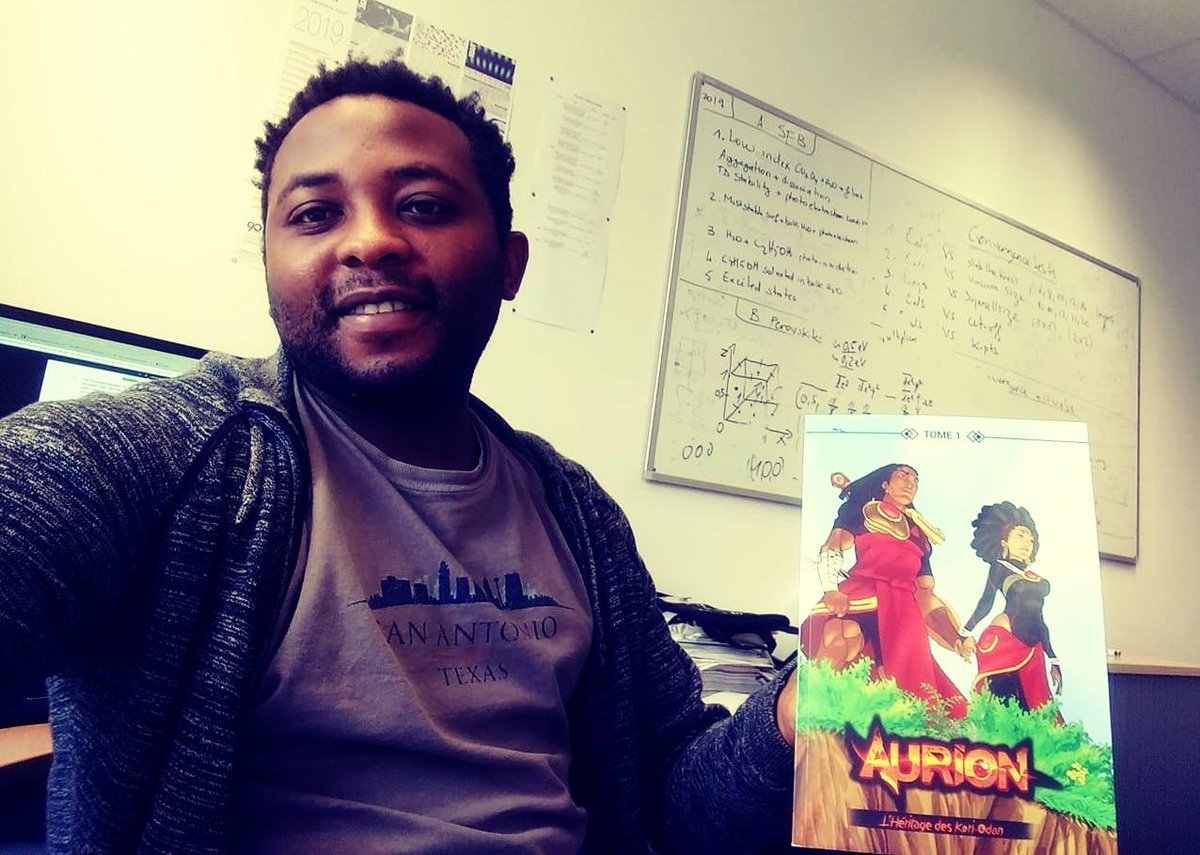 KIROOGames's tweet photo. Qui n'a pas encore fait sa photo comme ceci avec sa BD Aurion ?🤩
Rejoignez le club Aurionique et plongez au cœur d'une aventure épique avec des héros qui vous ressemblent
Dispo sur Amazon et Afrikrea
Plus d'infos
https://t.co/wNGpB7KxHL
#AfroFantasy #manga #comics #BD https://t.co/J3TesDE3KD
