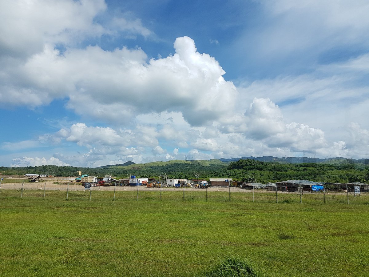 Optimistic tweet media