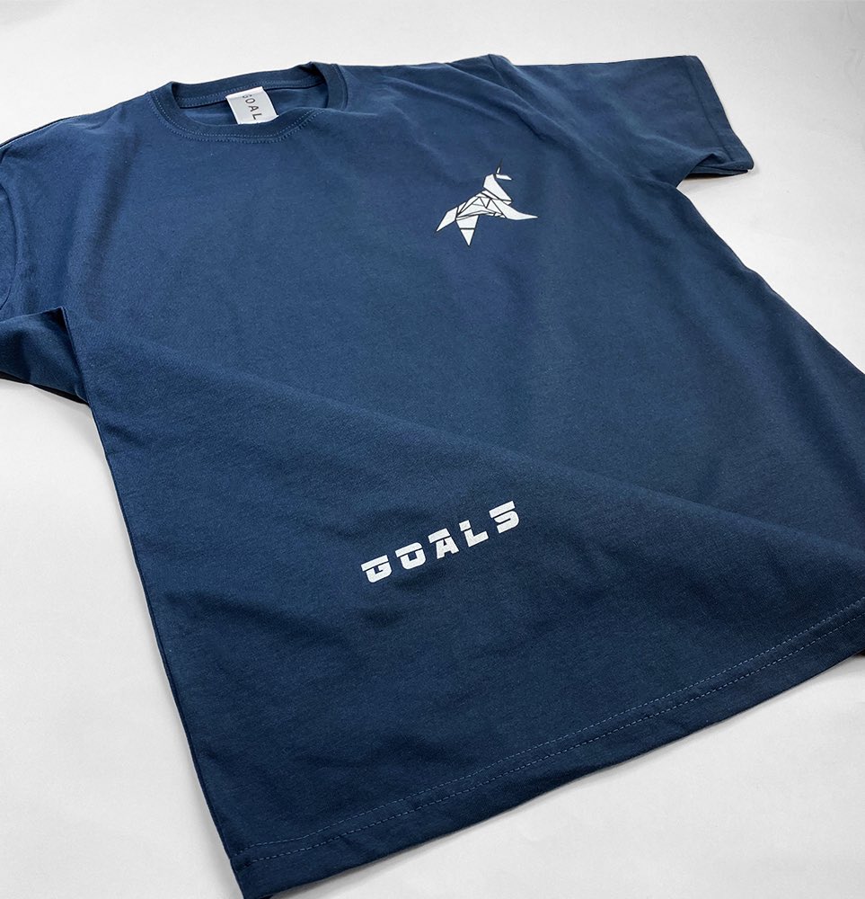 daylightcurfew's tweet image. #PaperGoals by NY label Goals NY is now available. Part of their Summer ‘20 capsule collection. Heavyweight 100% certified organic tees, embroidered joggers and embroidered black camo snapback. ⚔️🔥 daylightcurfew.com/collections/ne…