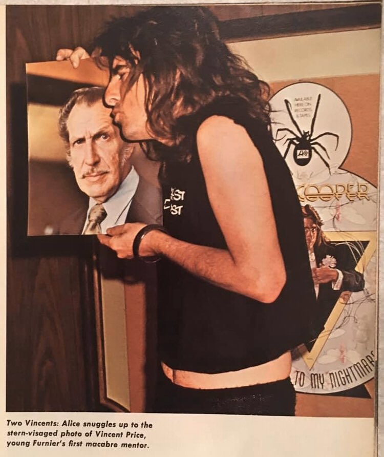 Anna Louise Magee (💜💀💚 Skullfragette 💜💀💚) tweet media