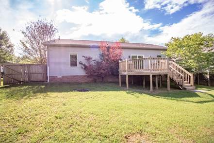 BernieGallerani's tweet photo. This Gallatin home is freshly painted and move in ready!
LISTING: https://t.co/GG3qO89gpd https://t.co/NAazl7ZOhd