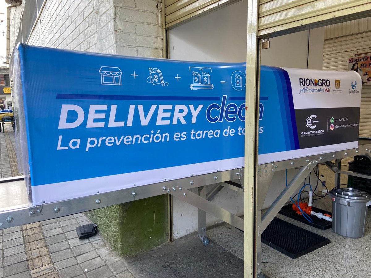 AlcRionegro's tweet image. 👆🏻Gracias a la donación de algunos emprendedores, se instaló una banda de desinfección de productos en la Plaza de Mercado. Seguiremos tomando medidas preventivas por la salud de todos los ciudadanos. 🙏🏼Te estamos protegiendo. ¿Y tú? ❓#JuntosAvanzamosMás | #Ecommunication