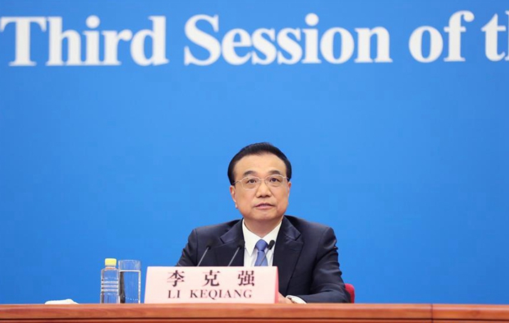 BeijingReview's tweet photo. Premier #LiKeqiang takes questions at a press conference after the conclusion of the third session of the 13th National People's Congress. #2020TwoSessions
https://t.co/pDDJQCj6aM https://t.co/SnbzPr1hnn