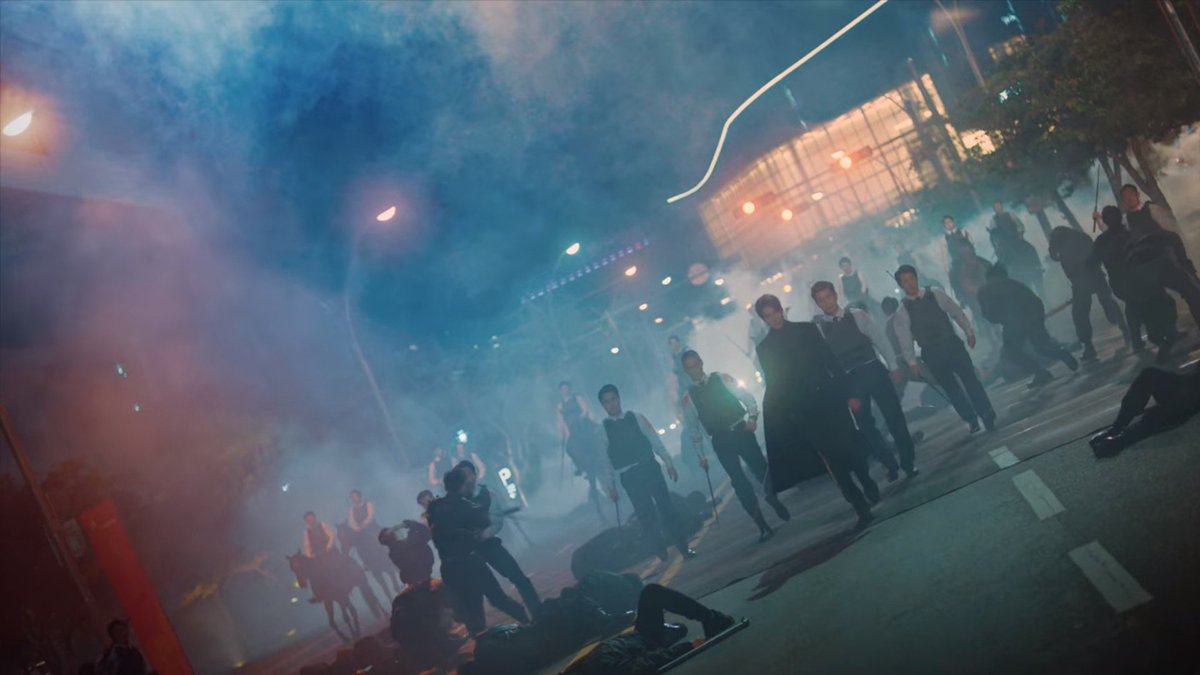 ฉากตื่นเต้น ลุ้น อันตราย ไม่มั่นคง เคว้งๆมันก็จะเอียงๆหน่อย ร่วมสู้ไปกับหมวย !! #TheKingEternalMonarch #더킹영원의군주  #더킹  #TKEM