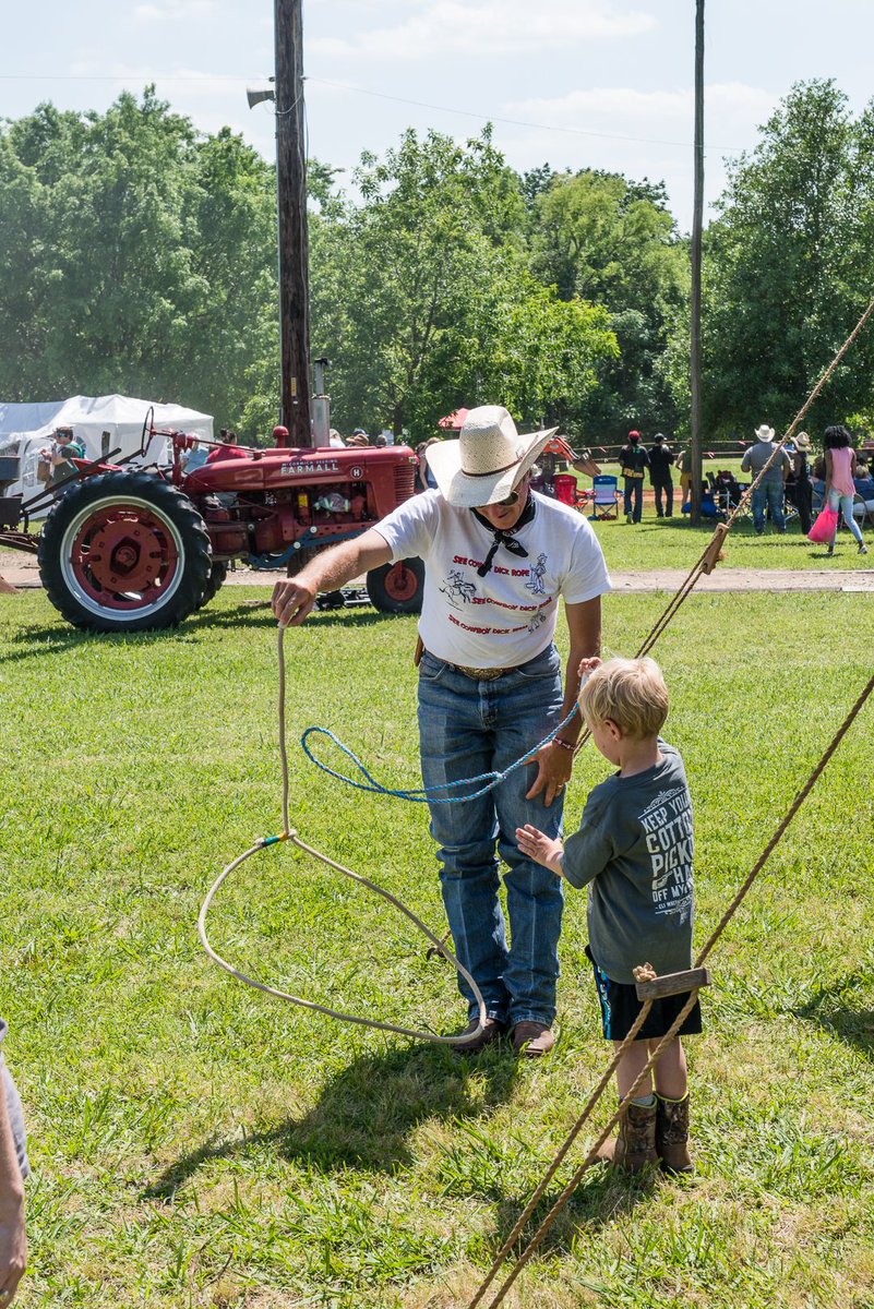 visitbrenham's tweet image. Every year the oldest operating cotton gin in the US  is celebrated at the Burton Cotton Gin Festival. It&apos;s a day filled with fun for the whole family! June 13, 2020. Free admission. #burtontx #visitbrenham #brenhamtx #burtoncottonginfestival