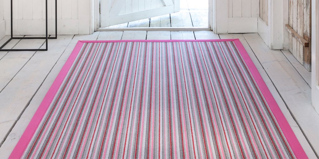 AlternativeFlr's tweet photo. 💫 Change your #mood instantly with a beautiful #rug. It’s a great way to #decorate your #home as you can change the rugs as the mood suits and, in doing, so completely change the personality of the room. #MakeMeARug https://t.co/VVAeb46apk https://t.co/i0ADb1NfuN
