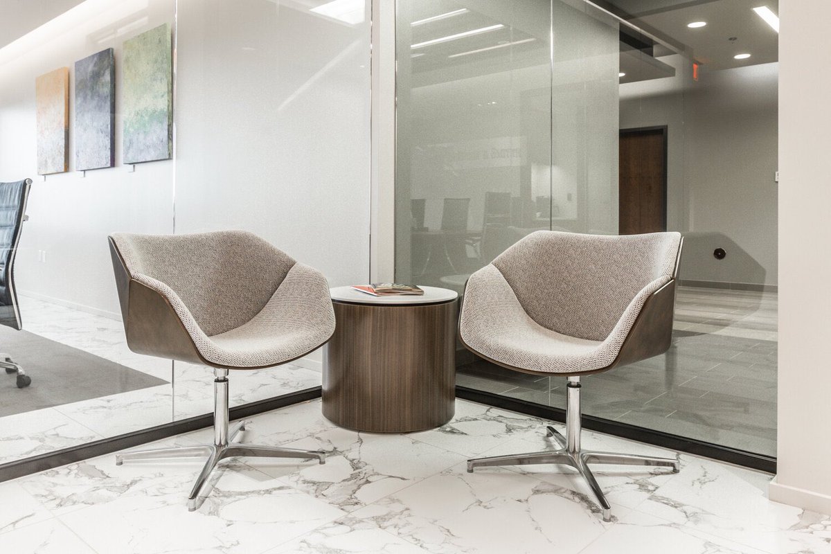 NationalOffice's tweet image. #flashbackfriday to a simple yet stunning Delgado install 🔥