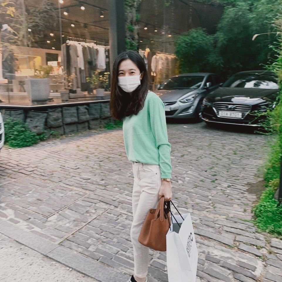 Jinibeak_Bot's tweet photo. 후다닥 집으로🏃‍♀️ https://t.co/AZmC7cZX2l