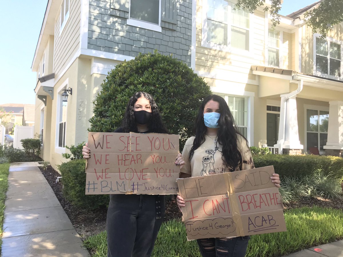 Protestors have started to gather outside the Windermere home of former cop Derek Chauvin (second home). They’re calling for justice for  #GeorgeFloyd