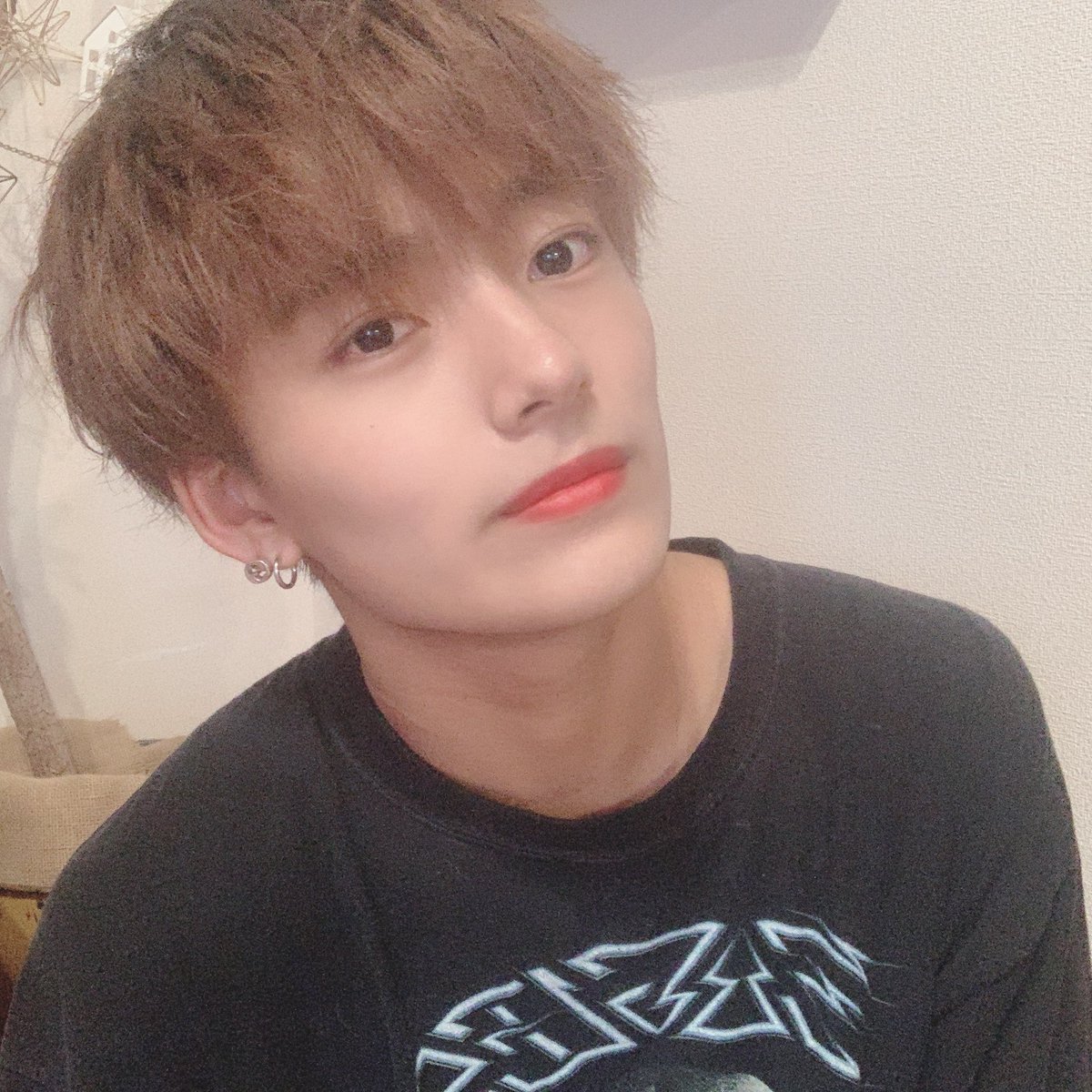 <a href="/telelive_jp/">テレライブ（テレフォンライブ）推しとふたりきりのライブ通話アプリ</a> 

お家でみんな1対1で話せるテレライブが始まります！！

このキャンペーンに応募したらお話に必要なポイントが無料でもらえるチャンスみたいです！！

みんな是非応募してみてね！！