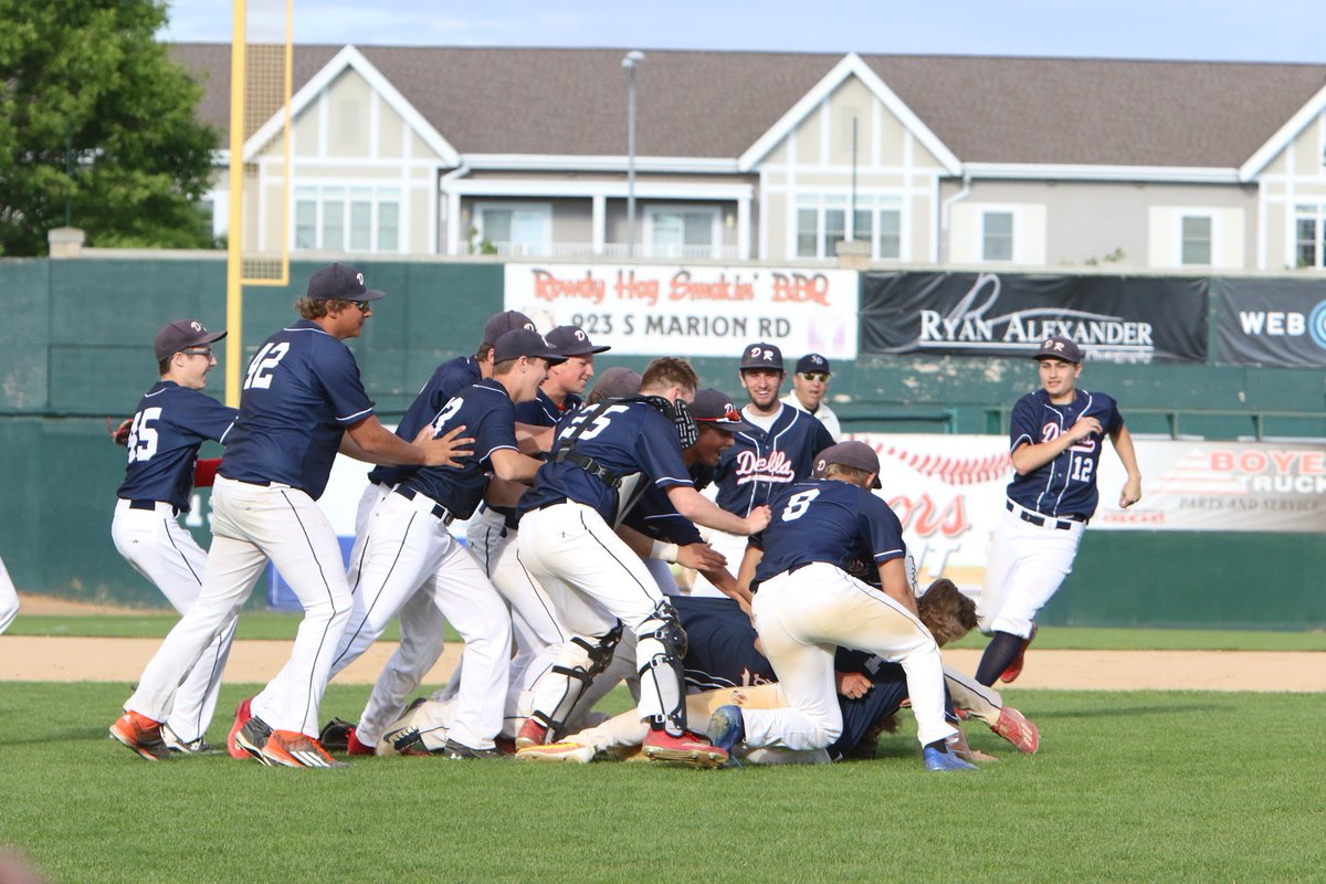 DellsVarsityBSB's tweet photo. Three years ago today... SD Class B HS State Champs! https://t.co/a3FutJ6W5Q