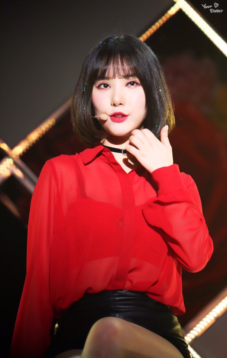 ___YOURSISTER's tweet photo. 은하야 생일축하해♡♡
너가 태어나줘서 고마워.
앞으로도 좋은 노래 많이 들려주세요♡

#HAPPYEUNHADAY #EUNHA #은하 https://t.co/Nn5rnWWCjk