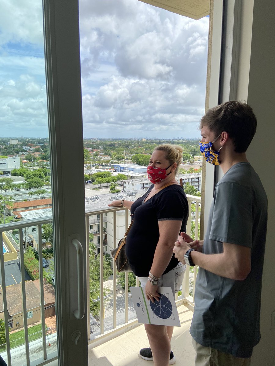 David_Summers81's tweet photo. Went to Miami to help Nick find an apartment. I found a boat I liked but Michelle said no it was only 5 million. https://t.co/VoZWj8Y9VW