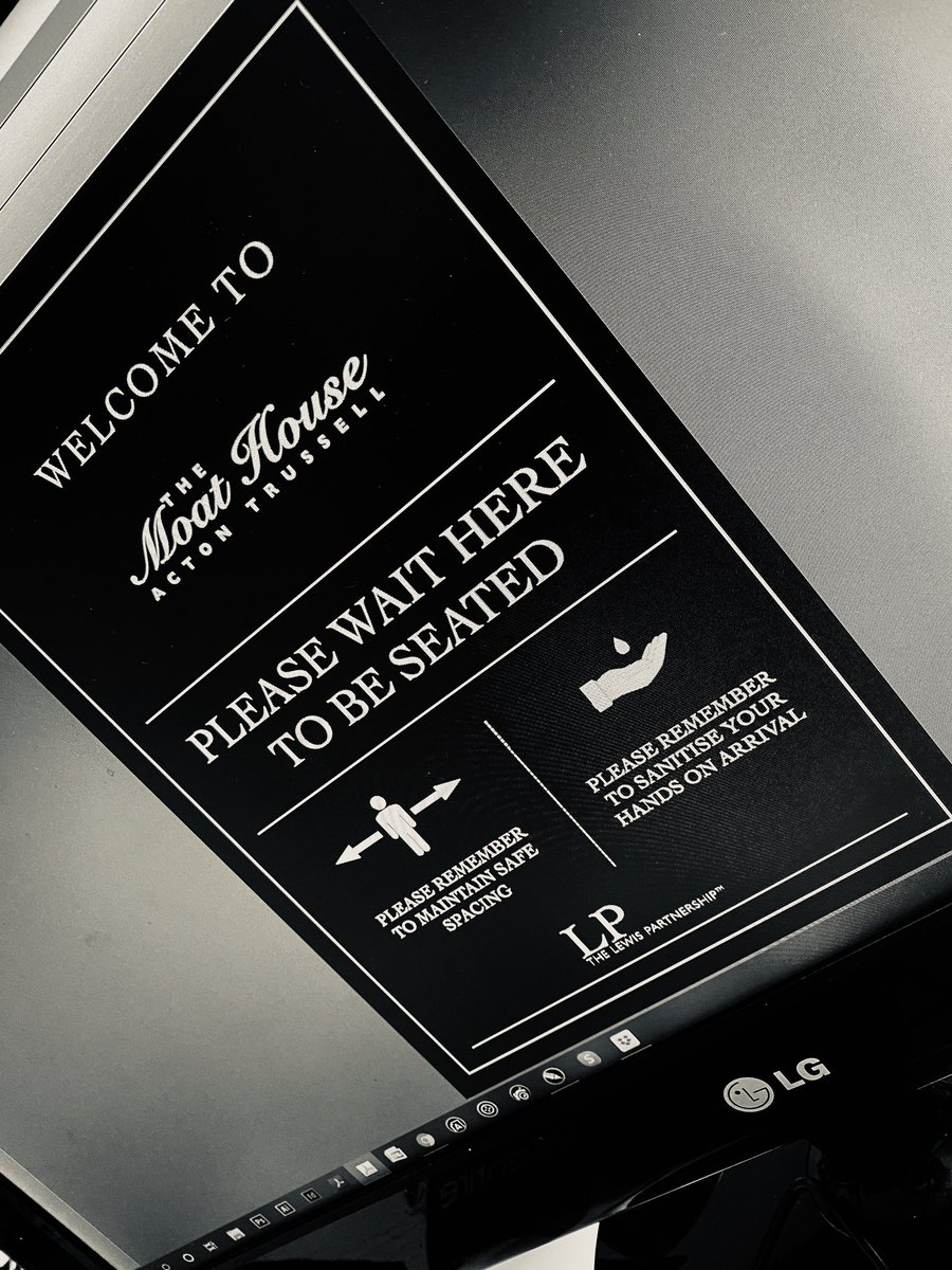 Client artwork today 👌 Restaurants getting ready to rock 💪 We can’t wait for a Sunday lunch and a beer again here! 

33creativedpw.co.uk

#restaurants #staffordshire #graphicdesign