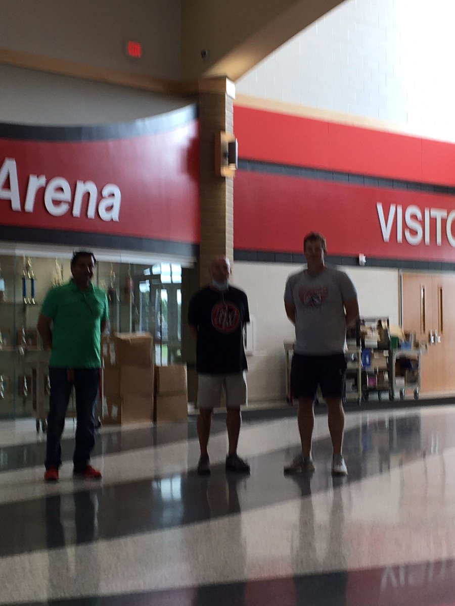 Happy retirement to Gary Cox! We really do like him, even though social distancing may make it look doubtful. You will be missed! #igtbac <a href="/DrJaivir/">Dr. Jaivir Singh</a> <a href="/steve_petros/">Steve Petros</a> @GarileeO