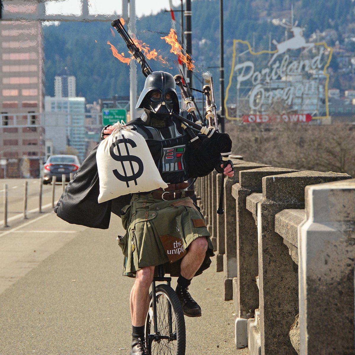 TheUnipiper's tweet photo. .@WeirdPDXUnited is looking to #KeepWeirdAlive with 2 $500 grants! 💰 Help a struggling pdx creative by nominating today! 🎨 https://t.co/JtT4UTQm57 #SupportLocalArt #KEEPPORTLANDWEIRD #pdx #portland https://t.co/DjUysQXIUC