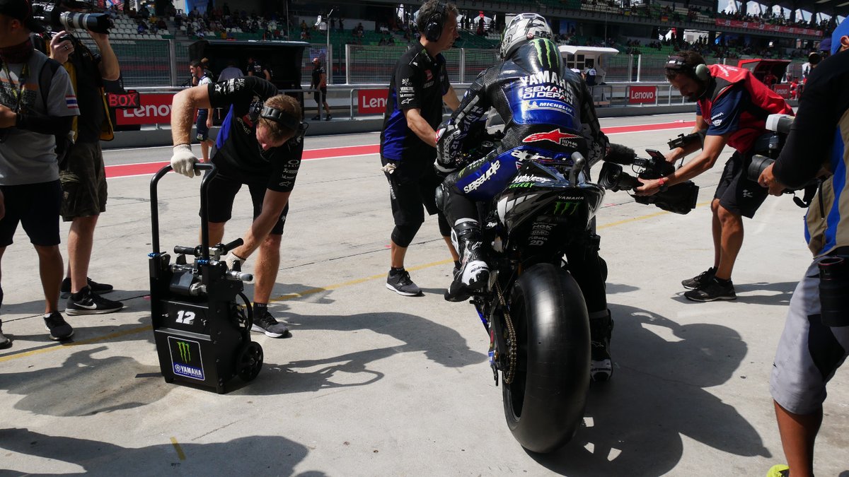 FuelUniverseTV's tweet photo. MotoGP limita la cantidad de motores para la temporada corta || https://t.co/qVRZ8yOq68 ||
#MotoGP #GrandPrixCommission #Dorna #IRTA #FIM #FuelUniverse https://t.co/REbUTF5rSu