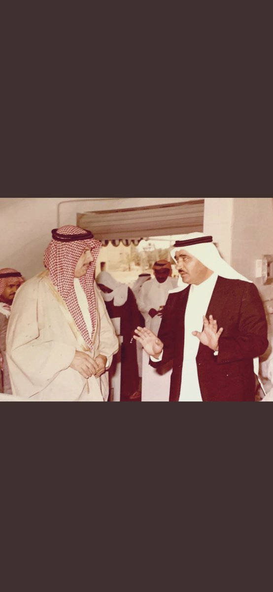 3nyzahh's tweet photo. صور من افتتاح مشروع الدخيل للأسماك عام 1406هـ - 1985م ، إذ كان هذا المشروع في العوشزية ولا يزال ومركز البيع في وسط عنيزة
يظهر في الصور سليمان عبدالعزيز الدخيل رحمه الله وأمير عنيزة آنذاك محمد حمد السليم "أبو سلِيم" حفظه الله.

#ذكريات_اهل_عنيزة https://t.co/fuFVfClsWr