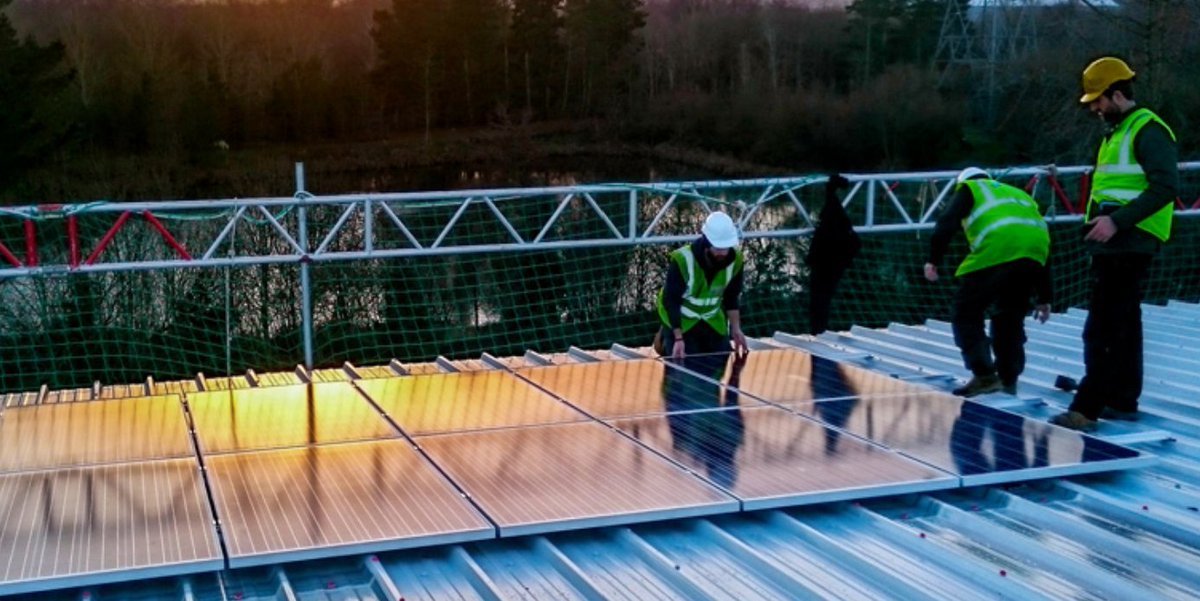 AtlanticRenewab's tweet photo. Looking for solar on commercial premises why not have a look on our website https://t.co/VaGOHH08L4 
for a free quote! 
#solaruk #solarmanchester #smasolartechnology #solaredge #solisinverters  #solaX #solarenergy #renewableenergy #generationelectric https://t.co/UAAOdItdbQ
