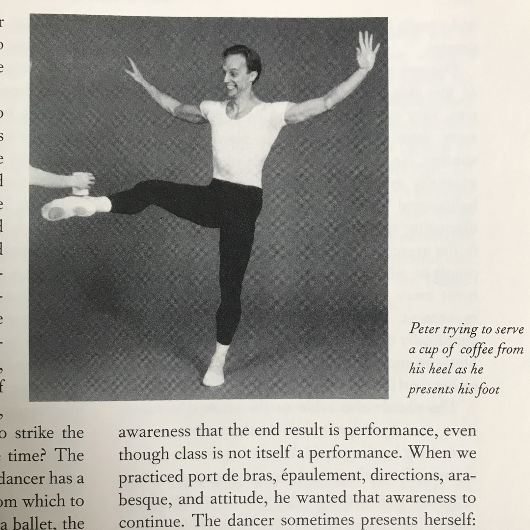 nycballet's tweet photo. Our last #BackToBalanchine demonstration of the season is our take on the #CoffeeCupChallenge, which former NYCB Principal Dancer Peter Boal demonstrates in Suki Schorer on Balanchine Technique. Check our IG story and tag us in your own attempts.
#nycbwell #nycbdancebreak https://t.co/aCZ8uHouvy
