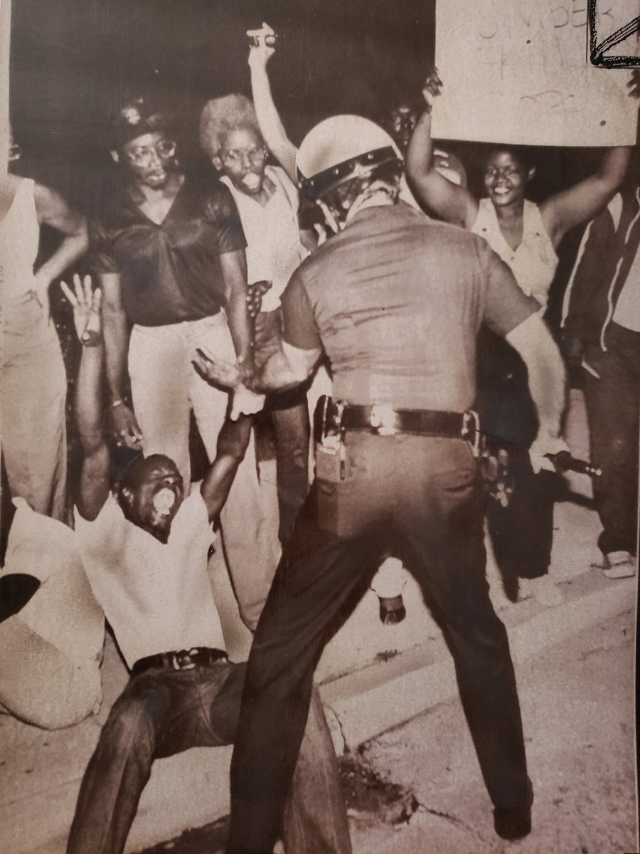 I started collecting photos & ephemera of the Miami Rebellion that happened in May 1980 for research.This is a thread from that research about the rebellion--also known as the McDuffie Riots. Many involved said it wasn't a riot, it was a rebellion against police violence.