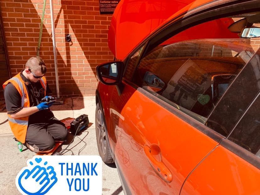 ConsultSlovak's tweet photo. Thank you @Halfords_uk here for #keyeworkers- free #carcheck for #nhs staff and all #frontline workers with @bluelightcard offering many perks in time of chaos and need #getroadready https://t.co/0Kfy8AcdYa