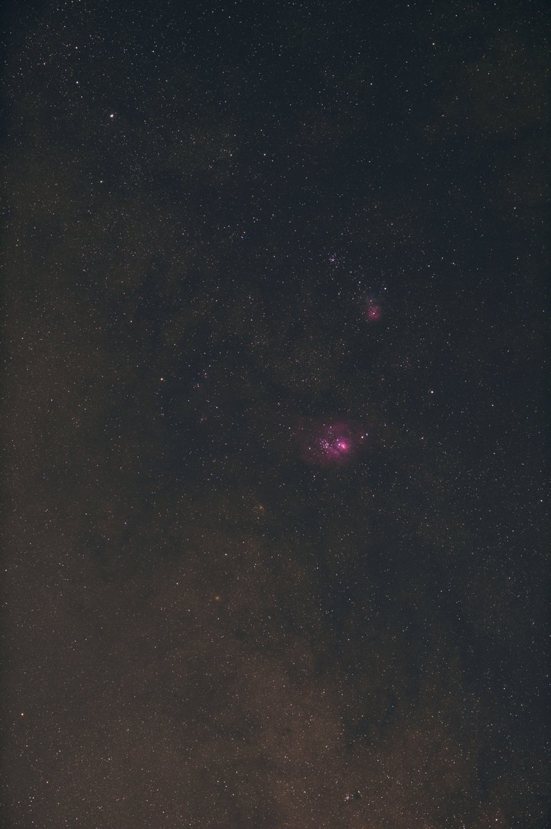kohtarou3740's tweet photo. 干潟星雲のあたりをFL55SSとD750の組み合わせで。雲が出てきて露光は稼げず。
ISO1000、120秒、8枚をSI8でコンポジット。
#D750
#FL55SS
#干潟星雲
#SXD2 https://t.co/OkTRQbAArV