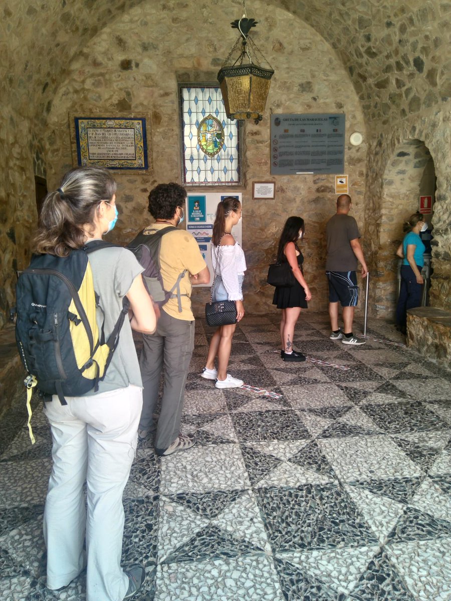 HOY V29/5 la #GrutaDeLasMaravillas ha sido la 1ª cueva de España en abrir sus puertas tras el cierre por el #Covid_19 La Concejalía de #Turismo del Ayto. de #Aracena ha redactado un riguroso protocolo que ofrece todas las garantías aracena.es/es/ayuntamient…