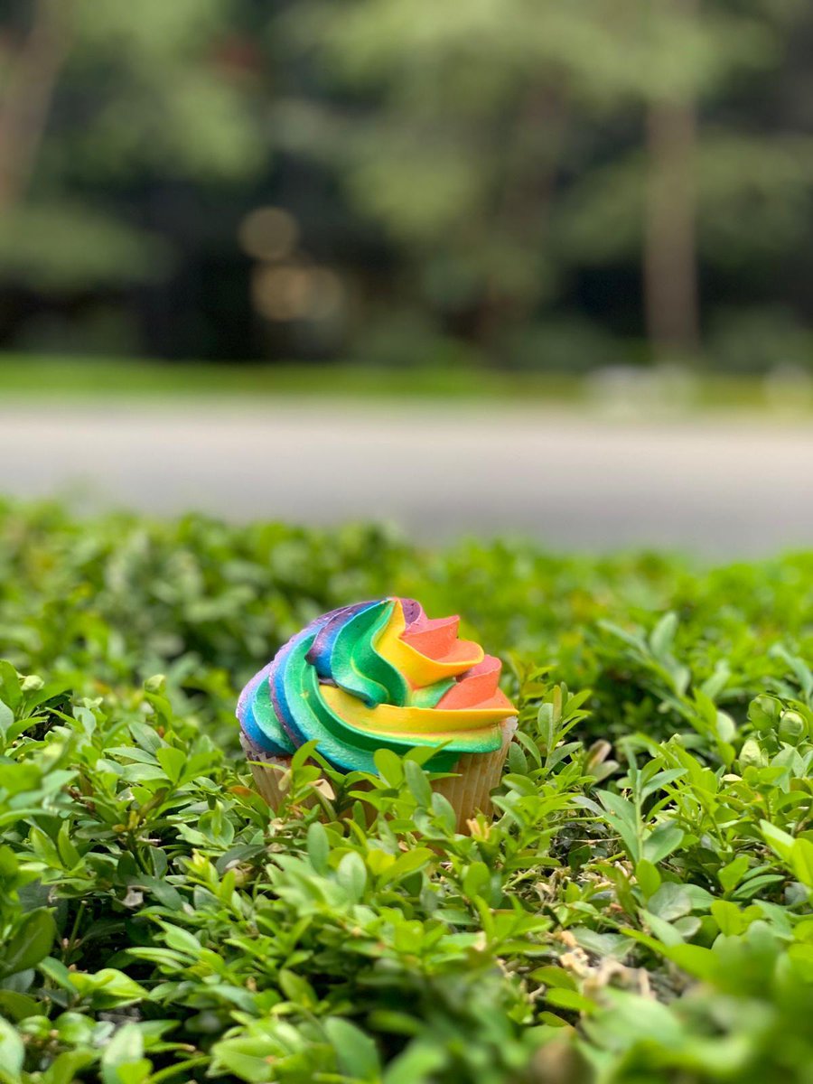 Every once in a while something comes along to make you proud of what you do. I am so humbled by the work being done in the NHS. So here is a little thank you from our <a href="/SocialCo_/">Social Co.</a> team to yours! #feednhs #ThankYou #blessed #welovethisbusiness <a href="/greg_olszewski1/">Greg Olszewski</a>