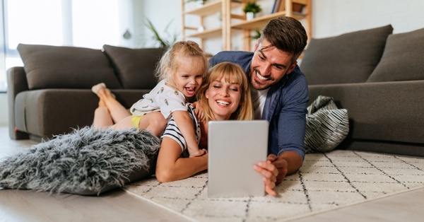 8 apps designed to make family quarantine life just a little bit easier, featuring <a href="/KangoAppCo/">Kango</a>, <a href="/peanut_app/">Peanut</a>, <a href="/CoziFamily/">Cozi</a>, <a href="/LaLaLunchbox/">LaLa Lunchbox</a> and more bit.ly/2zyyRQM