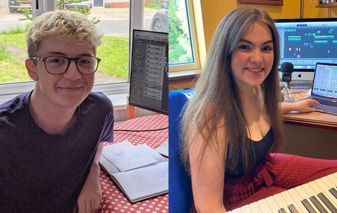Nat (@natroe21) on Twitter photo The Nat and Jake show 6:30 TONIGHT.
bit.ly/atmospheresrad…
Can’t wait to chat to Tim Rhys-Evans the <a href="/RWCMD/">Royal Welsh College of Music & Drama</a> new Director of Music and creator of <a href="/onlymenaloud/">Only Men Aloud</a> as well as father-son duo Robin and Ollie Breslin.
Also hear #NewMusic from <a href="/YOTDband/">Year of the Dog</a>, <a href="/S_F_Jenkins/">Sarah Frances Jenkins</a> & <a href="/RWCMDComposers/">RWCMD Composers</a> The Nat and Jake show 6:30 TONIGHT.
bit.ly/atmospheresrad…
Can’t wait to chat to Tim Rhys-Evans the <a href="/RWCMD/">Royal Welsh College of Music & Drama</a> new Director of Music and creator of <a href="/onlymenaloud/">Only Men Aloud</a> as well as father-son duo Robin and Ollie Breslin.
Also hear #NewMusic from <a href="/YOTDband/">Year of the Dog</a>, <a href="/S_F_Jenkins/">Sarah Frances Jenkins</a> & <a href="/RWCMDComposers/">RWCMD Composers</a>